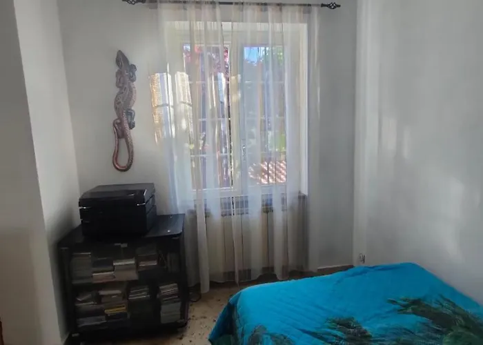 Casa Dell'acero Rosso Holiday home Sarzana