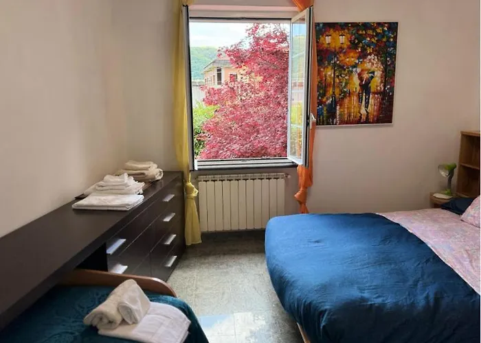 Feriehus Casa Dell'acero Rosso Sarzana